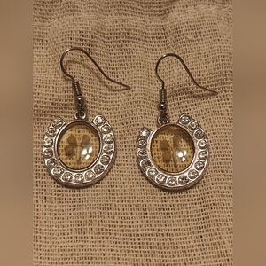 Chic Silver Horseshoe Earrings